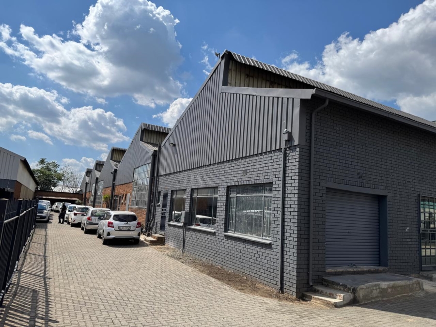 To Let commercial Property for Rent in Anderbolt Gauteng