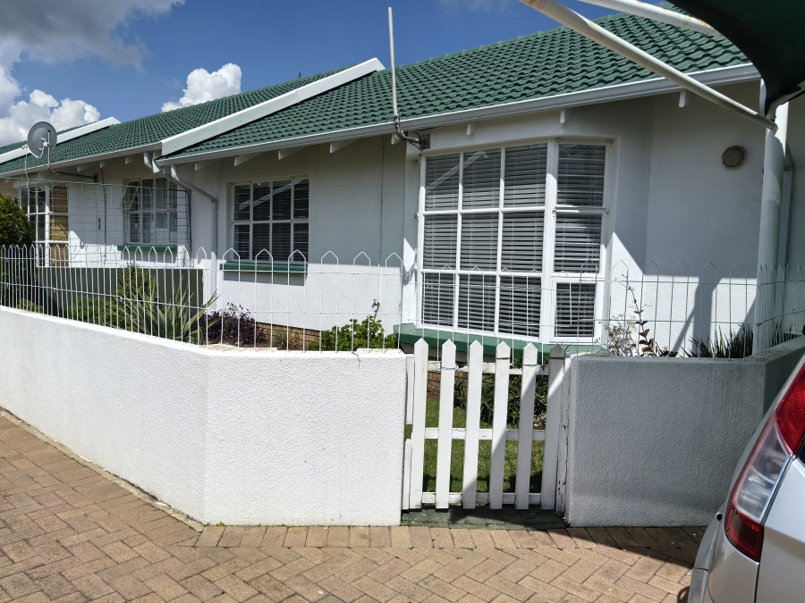 To Let 2 Bedroom Property for Rent in Krugersdorp North Gauteng