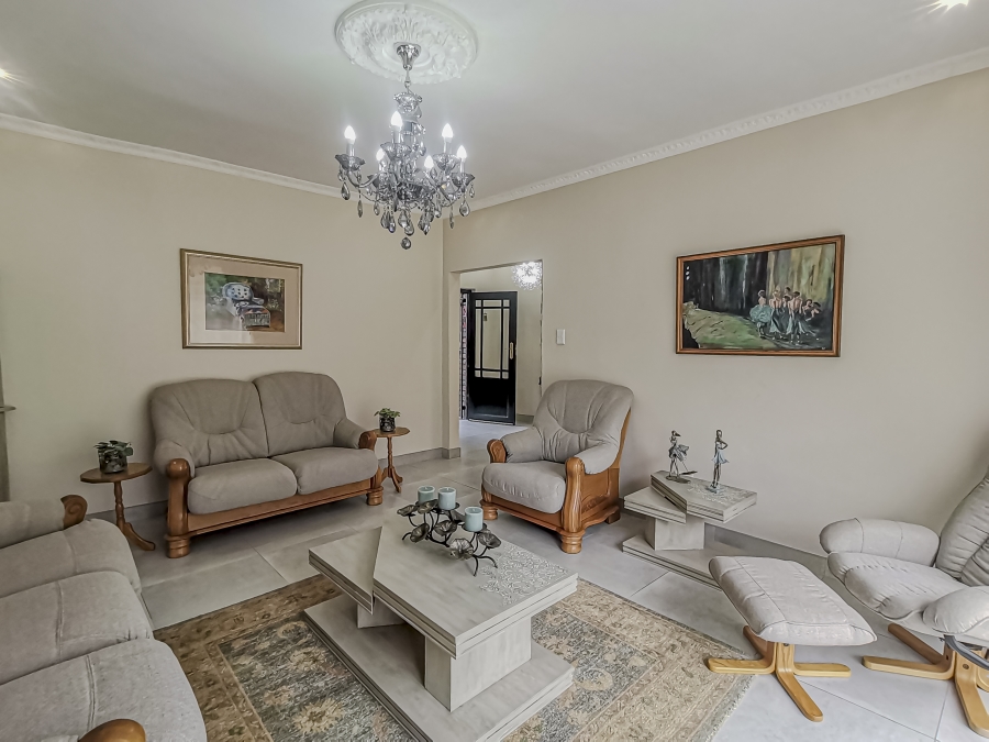 3 Bedroom Property for Sale in Wilro Park Gauteng
