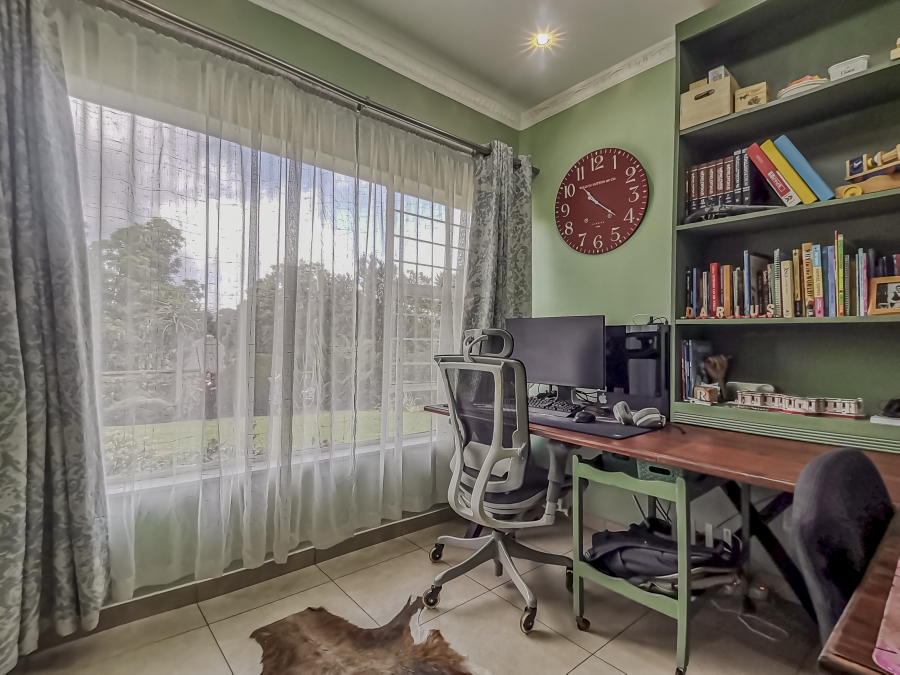 3 Bedroom Property for Sale in Wilro Park Gauteng