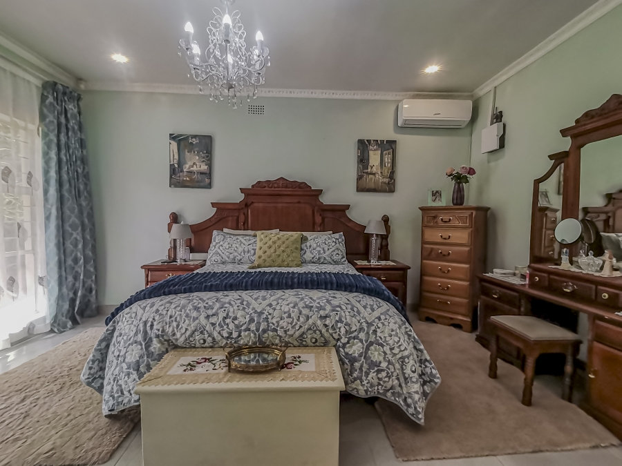 3 Bedroom Property for Sale in Wilro Park Gauteng