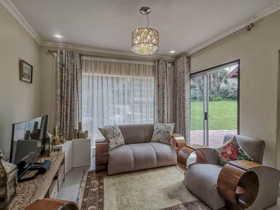 3 Bedroom Property for Sale in Wilro Park Gauteng