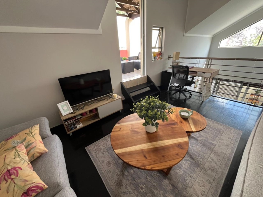 2 Bedroom Property for Sale in Pineslopes Gauteng