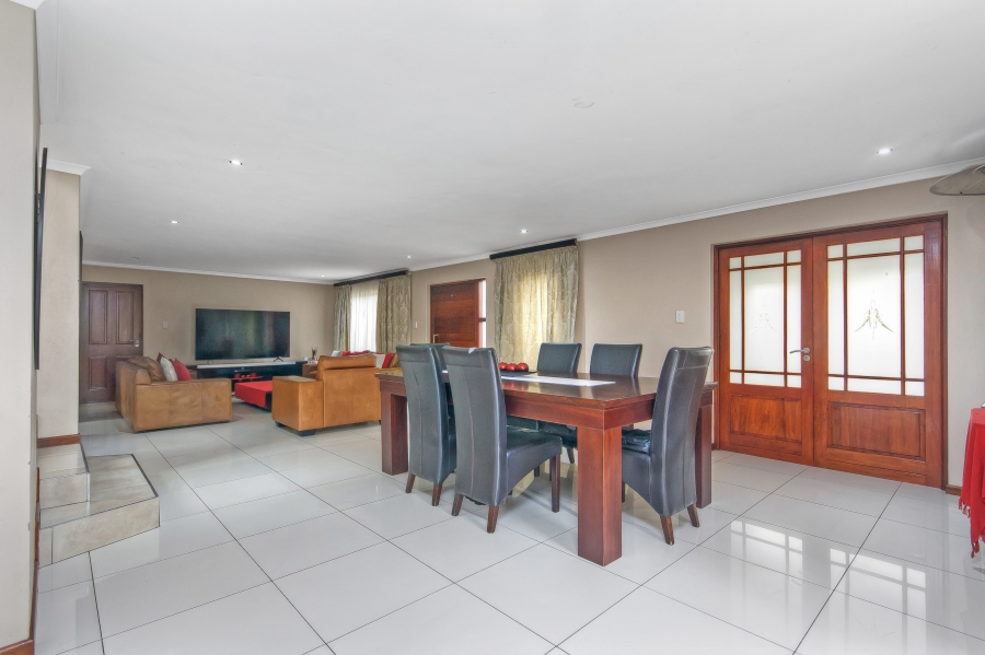 3 Bedroom Property for Sale in Kosmosdal Gauteng