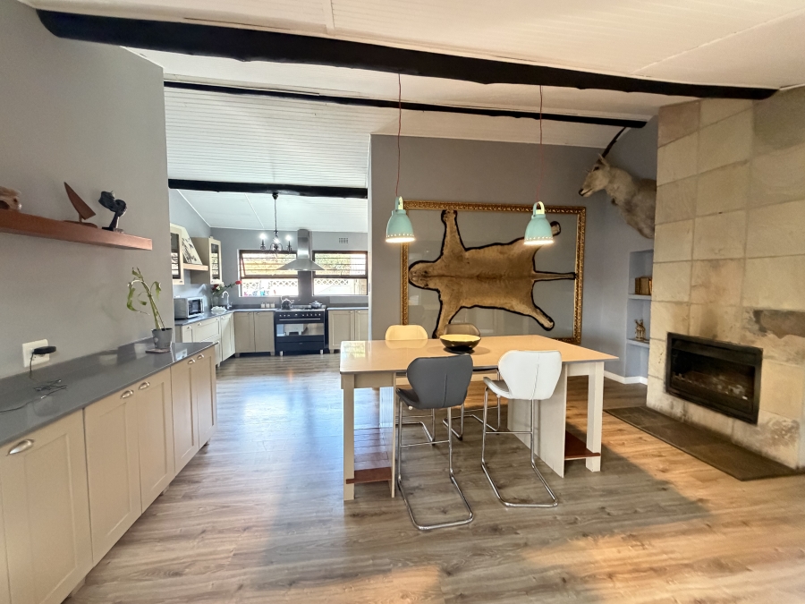 4 Bedroom Property for Sale in Glenanda Gauteng