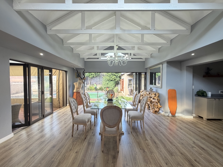 4 Bedroom Property for Sale in Glenanda Gauteng