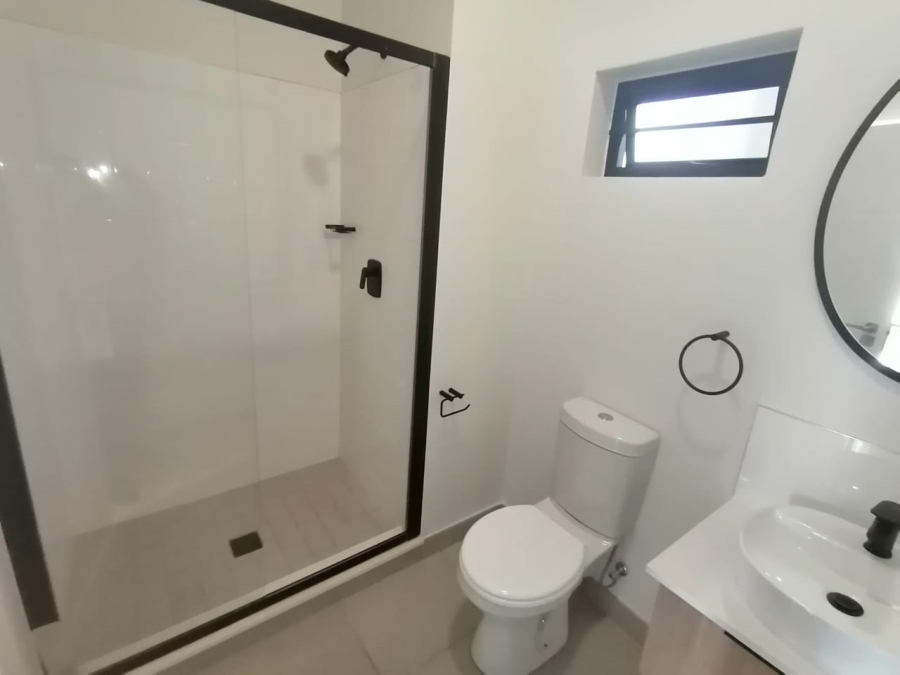 To Let 2 Bedroom Property for Rent in Mulbarton Gauteng
