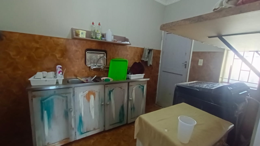 5 Bedroom Property for Sale in Tenacre A H Gauteng