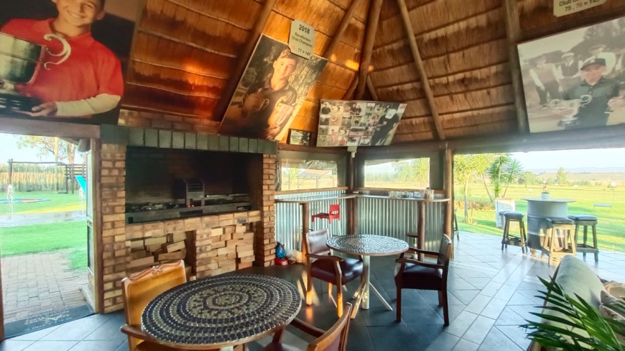 5 Bedroom Property for Sale in Tenacre A H Gauteng