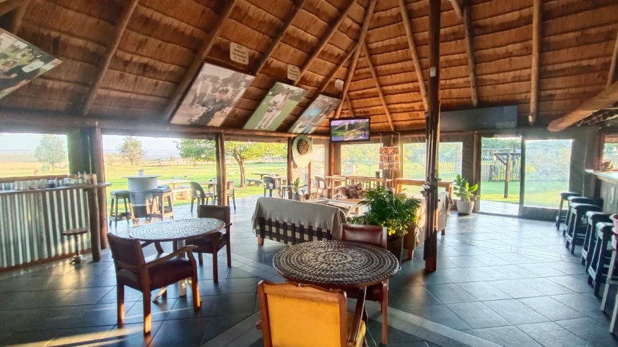 5 Bedroom Property for Sale in Tenacre A H Gauteng