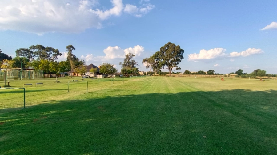 5 Bedroom Property for Sale in Tenacre A H Gauteng