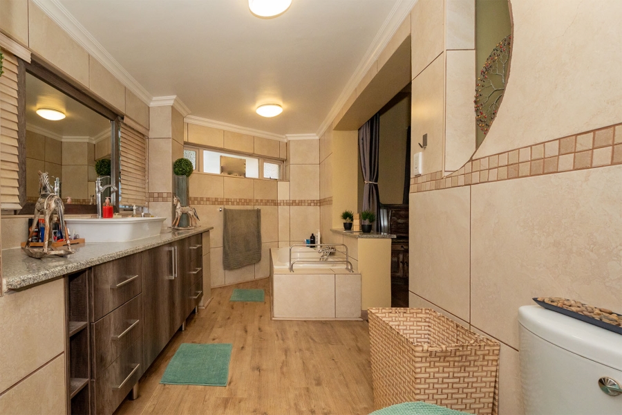 7 Bedroom Property for Sale in Boksburg West Gauteng