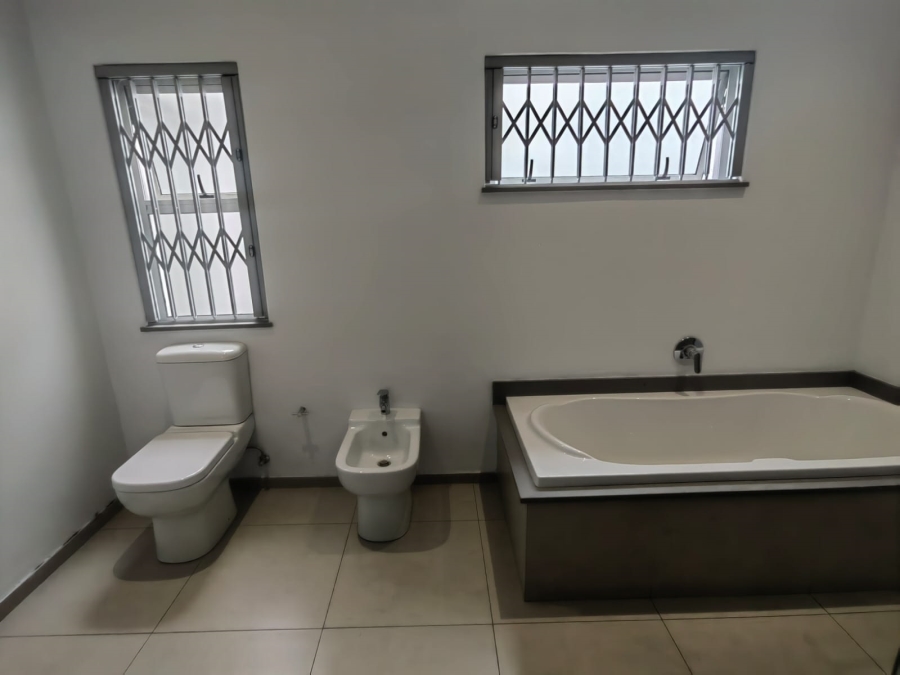3 Bedroom Property for Sale in Essexwold Gauteng