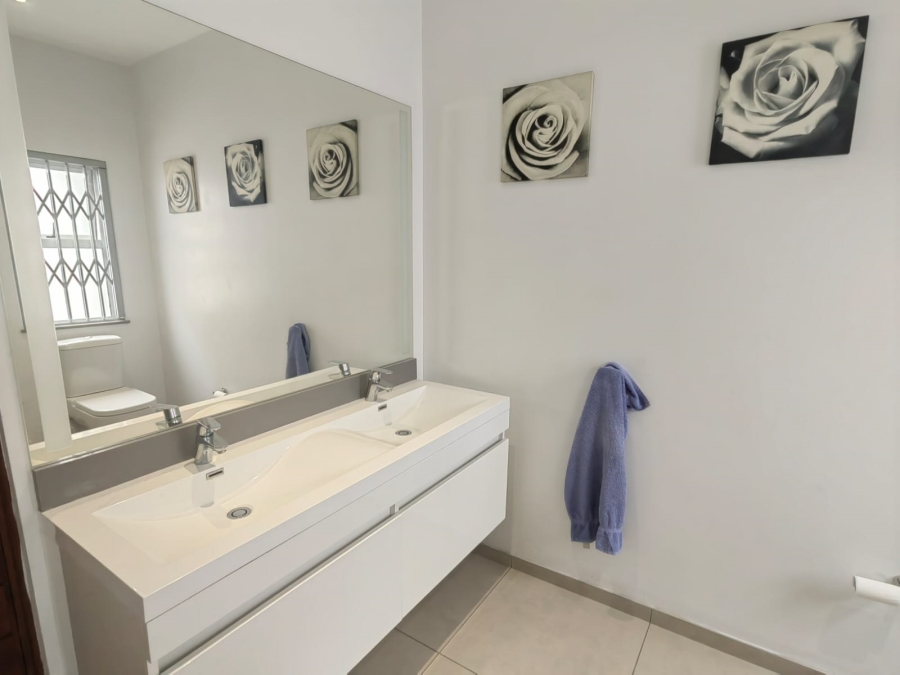 3 Bedroom Property for Sale in Essexwold Gauteng