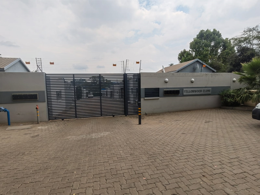 3 Bedroom Property for Sale in Essexwold Gauteng