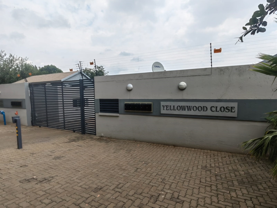 3 Bedroom Property for Sale in Essexwold Gauteng