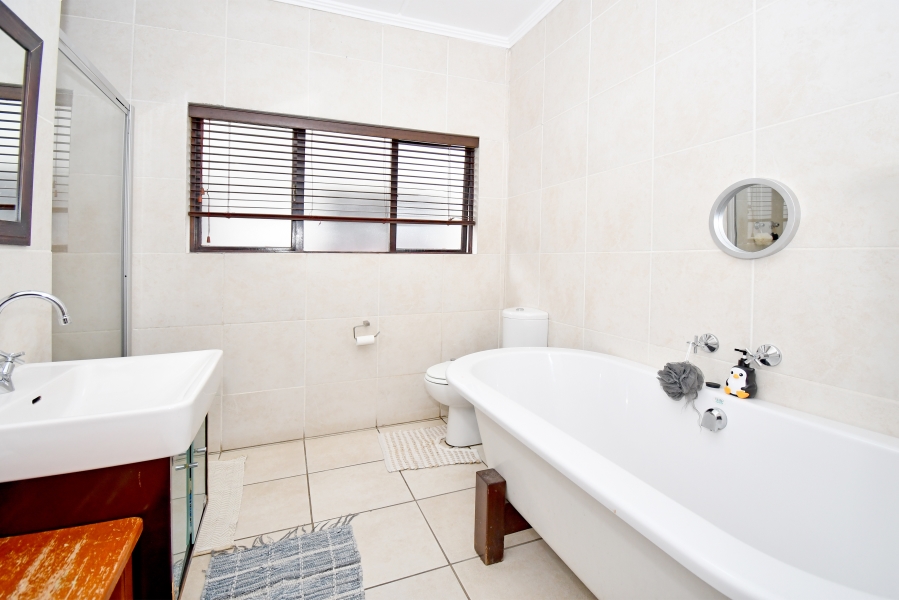 2 Bedroom Property for Sale in Solheim Gauteng