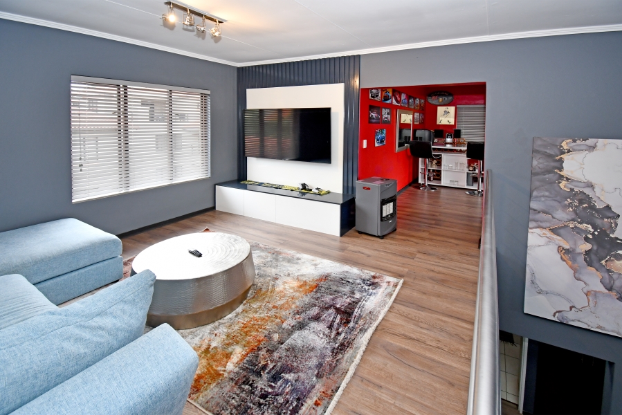 2 Bedroom Property for Sale in Solheim Gauteng