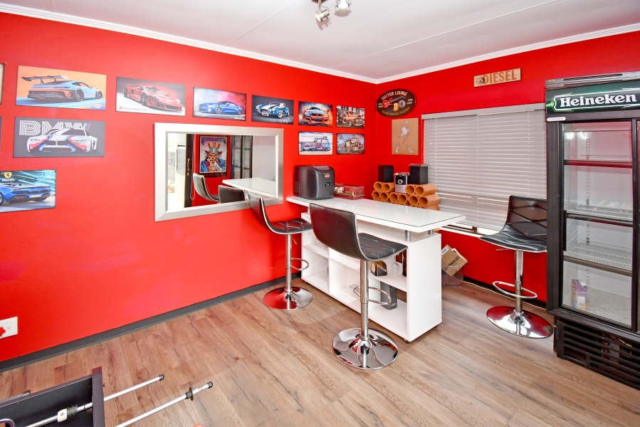 2 Bedroom Property for Sale in Solheim Gauteng