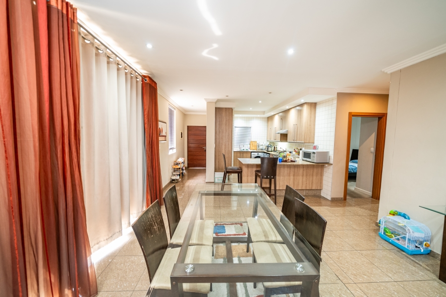 2 Bedroom Property for Sale in Bedford Gardens Gauteng