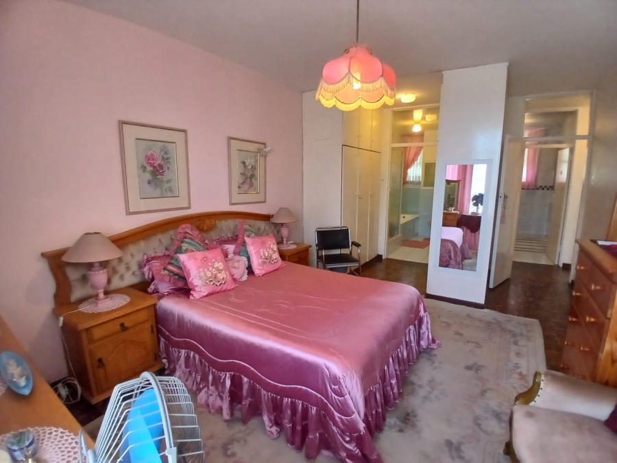 2 Bedroom Property for Sale in Bedford Gardens Gauteng