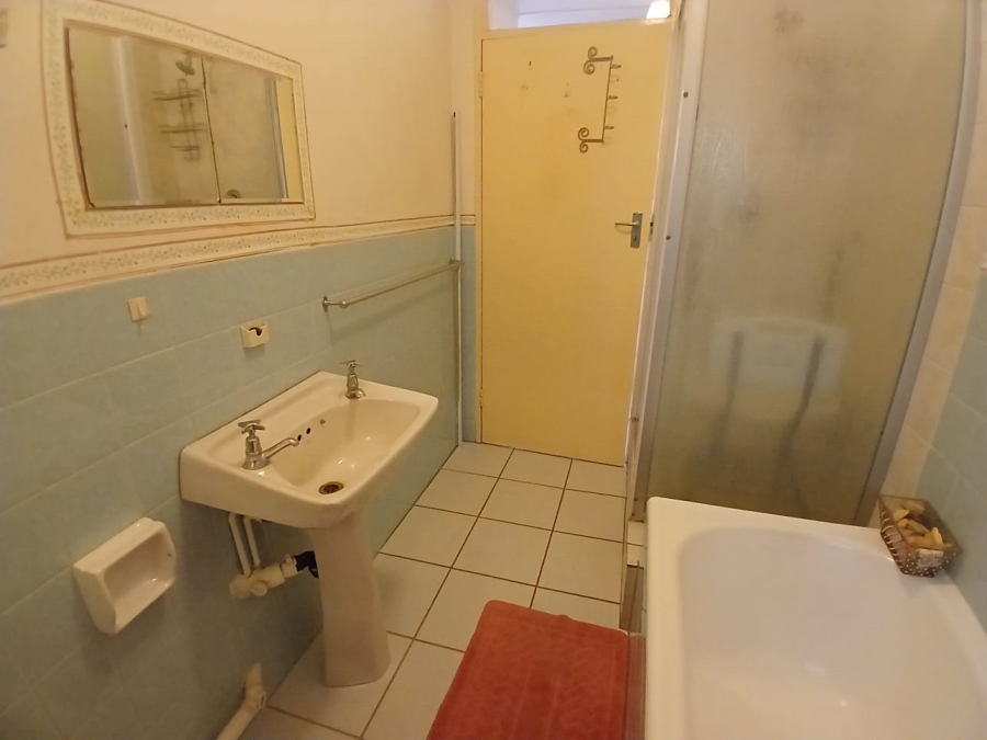 2 Bedroom Property for Sale in Bedford Gardens Gauteng