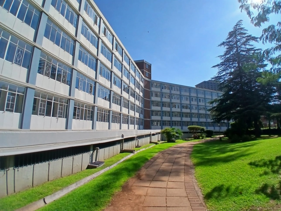 2 Bedroom Property for Sale in Bedford Gardens Gauteng