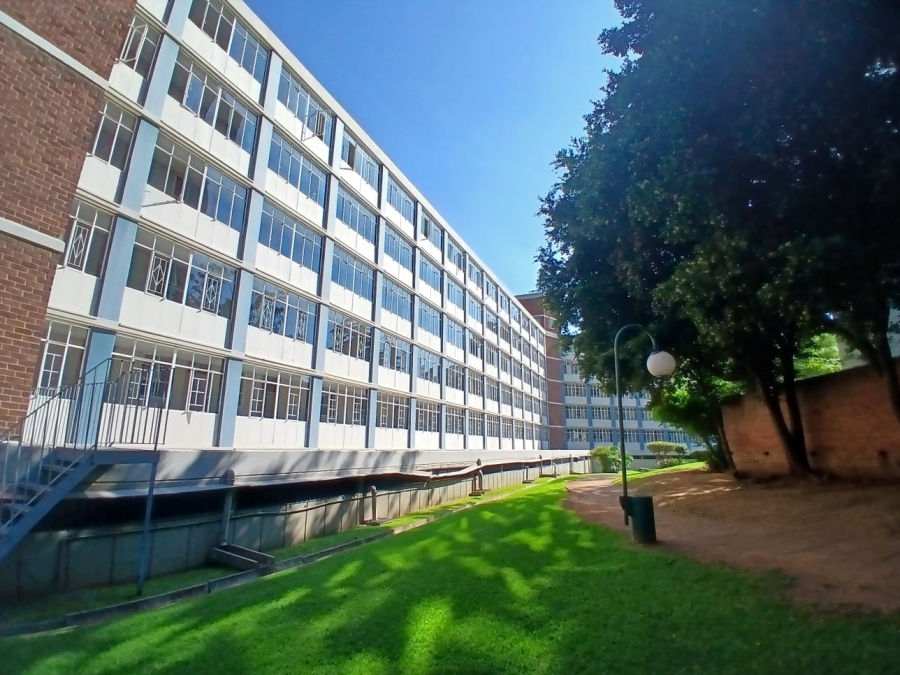2 Bedroom Property for Sale in Bedford Gardens Gauteng