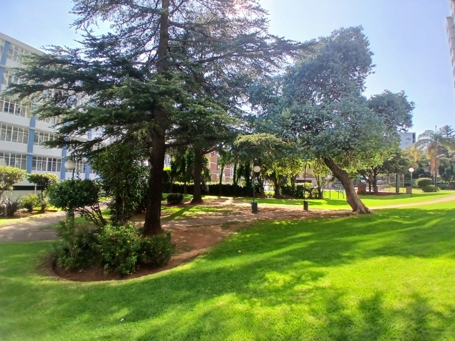 2 Bedroom Property for Sale in Bedford Gardens Gauteng