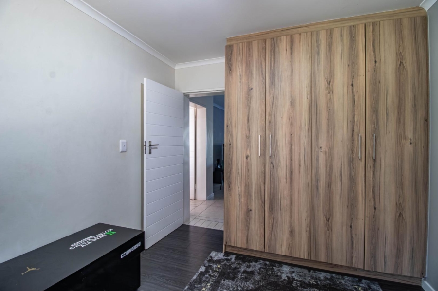 3 Bedroom Property for Sale in Modderfontein Gauteng