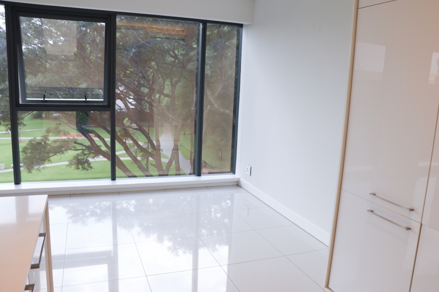 To Let 1 Bedroom Property for Rent in Rosebank Gauteng