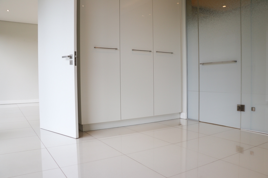 To Let 1 Bedroom Property for Rent in Rosebank Gauteng