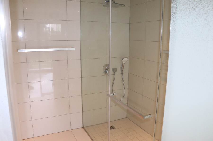 To Let 1 Bedroom Property for Rent in Rosebank Gauteng