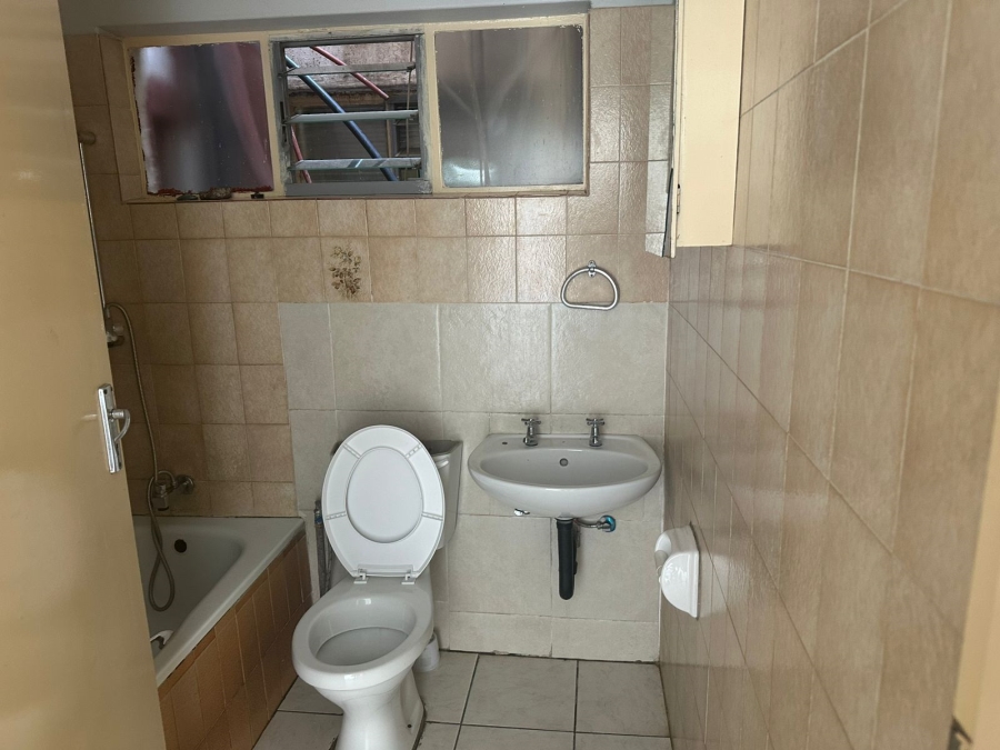 2 Bedroom Property for Sale in Silverton Gauteng