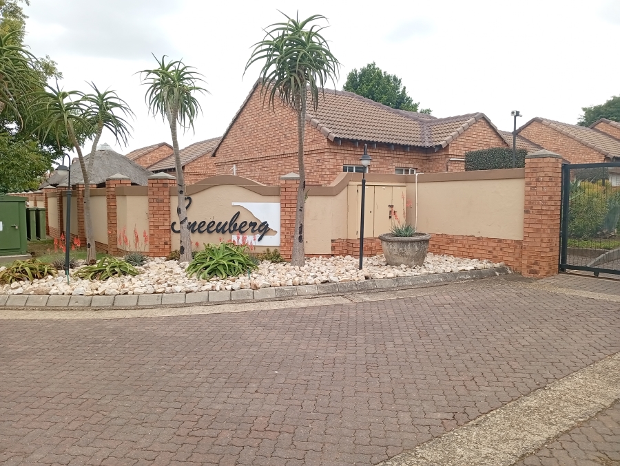 3 Bedroom Property for Sale in Equestria Gauteng