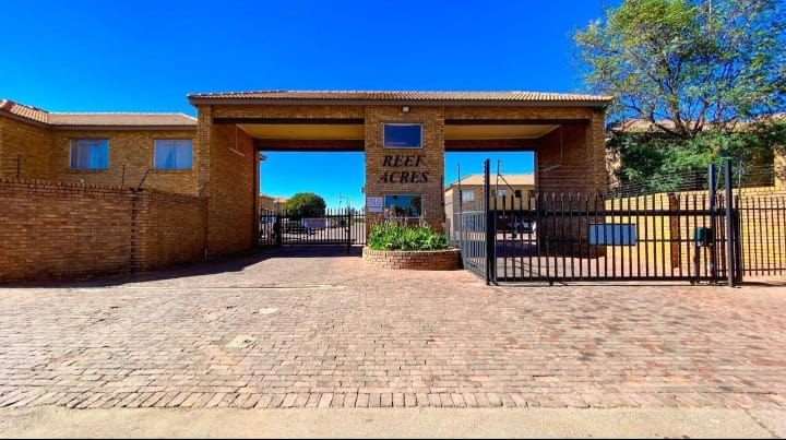 To Let 0 Bedroom Property for Rent in Krugersrus Gauteng