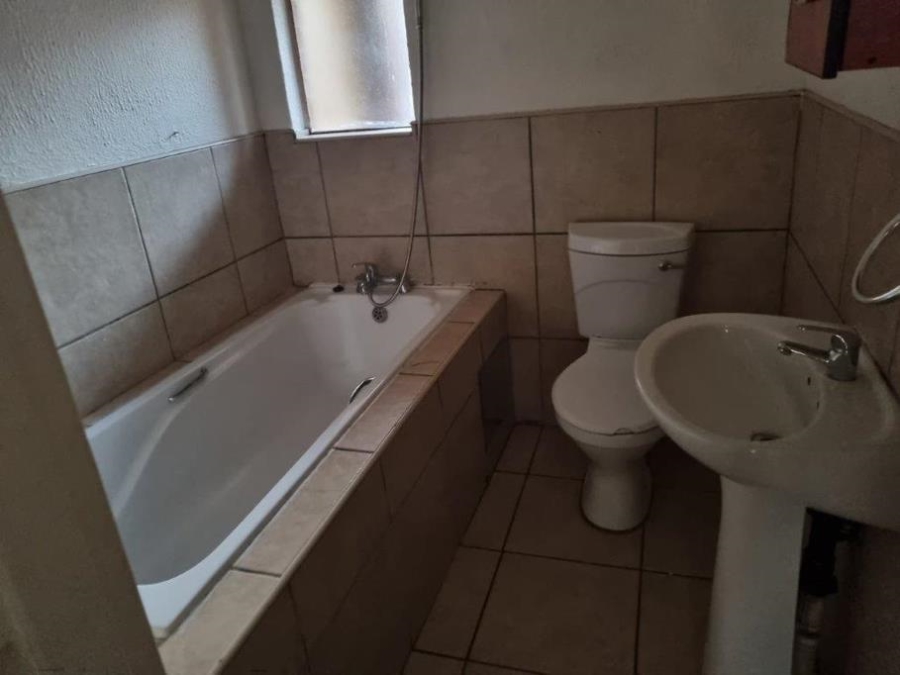 To Let 0 Bedroom Property for Rent in Krugersrus Gauteng