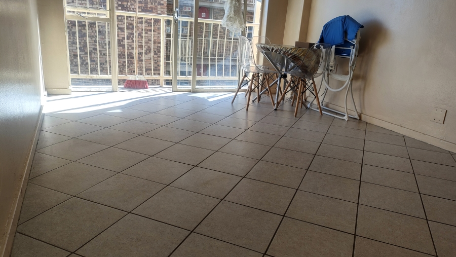 2 Bedroom Property for Sale in Silverton Gauteng