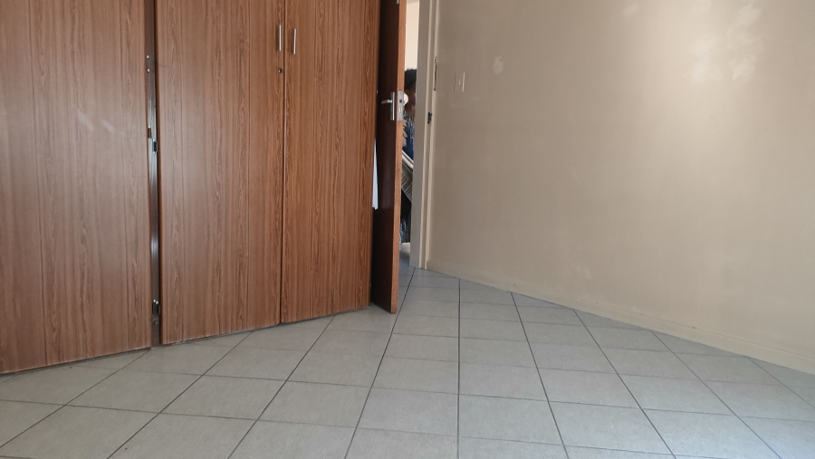 2 Bedroom Property for Sale in Silverton Gauteng