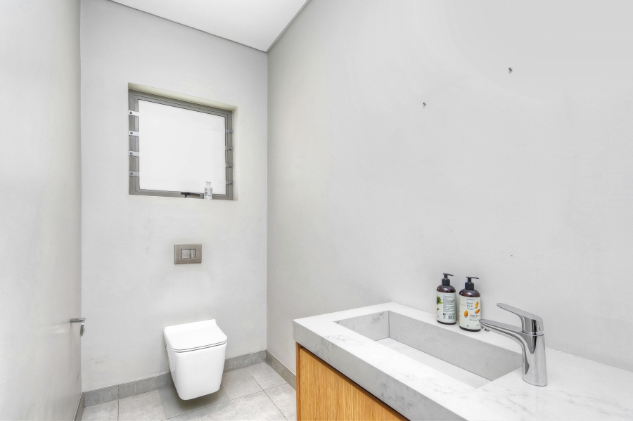 4 Bedroom Property for Sale in Morningside Gauteng