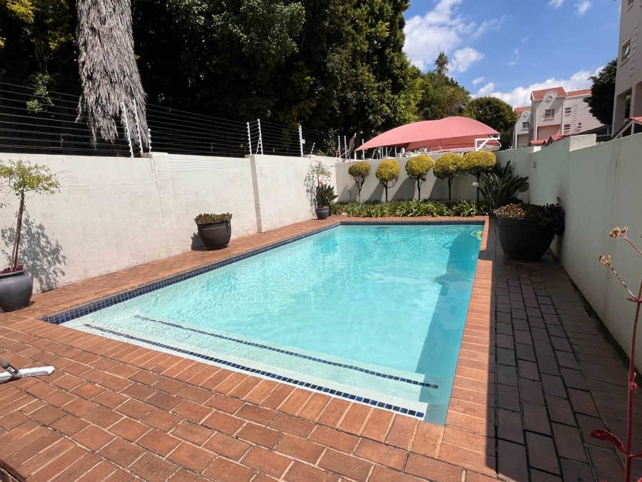To Let 2 Bedroom Property for Rent in Morningside Gauteng