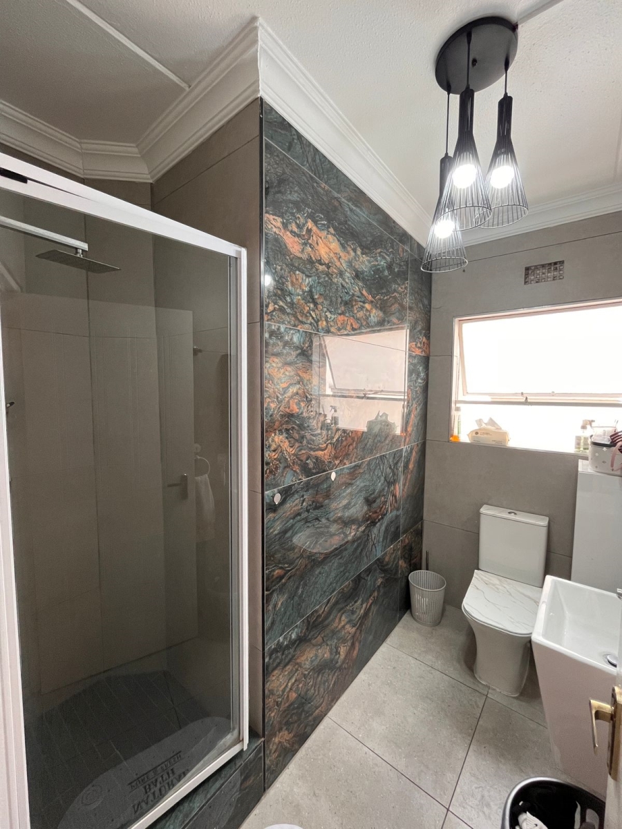 To Let 2 Bedroom Property for Rent in Morningside Gauteng