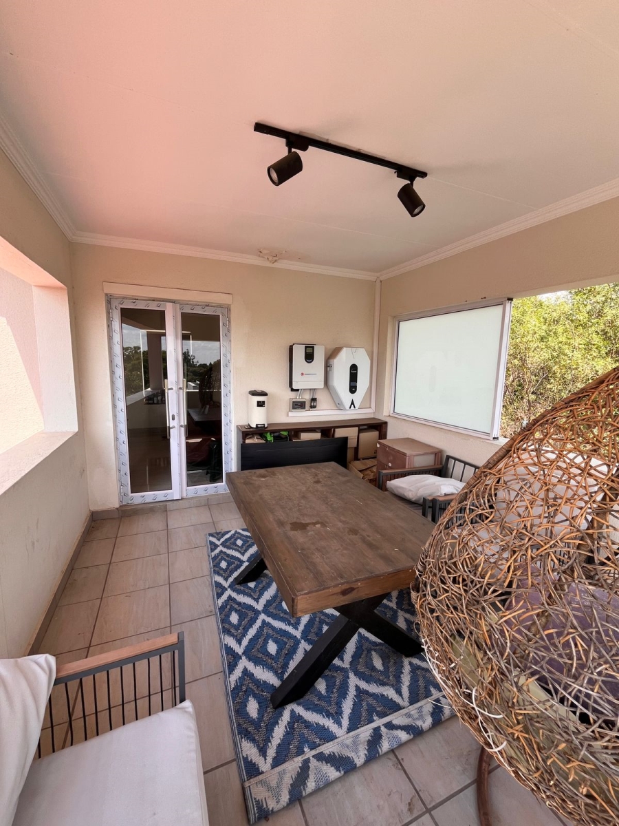 To Let 2 Bedroom Property for Rent in Morningside Gauteng