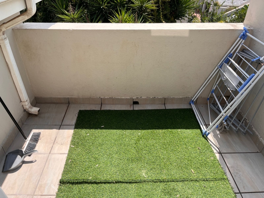 To Let 2 Bedroom Property for Rent in Morningside Gauteng