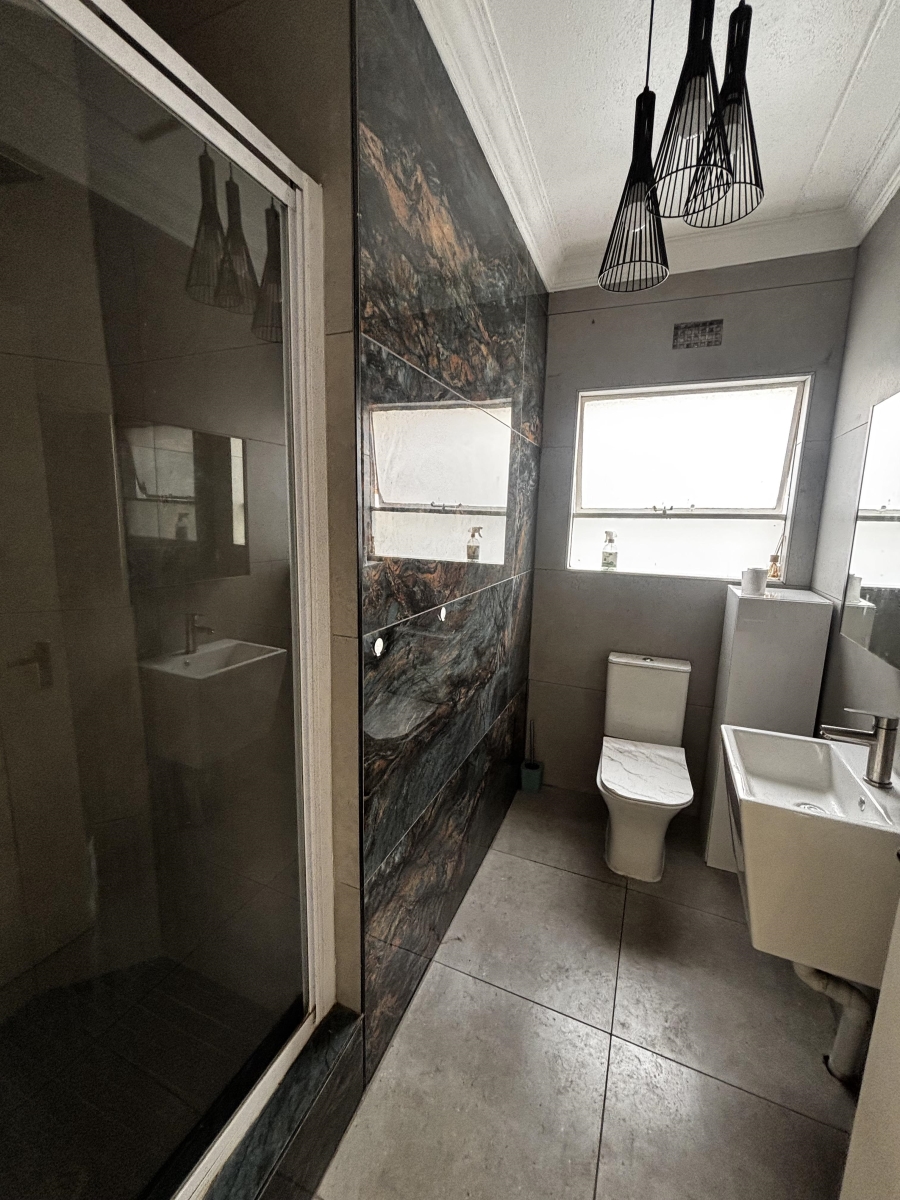 To Let 2 Bedroom Property for Rent in Morningside Gauteng