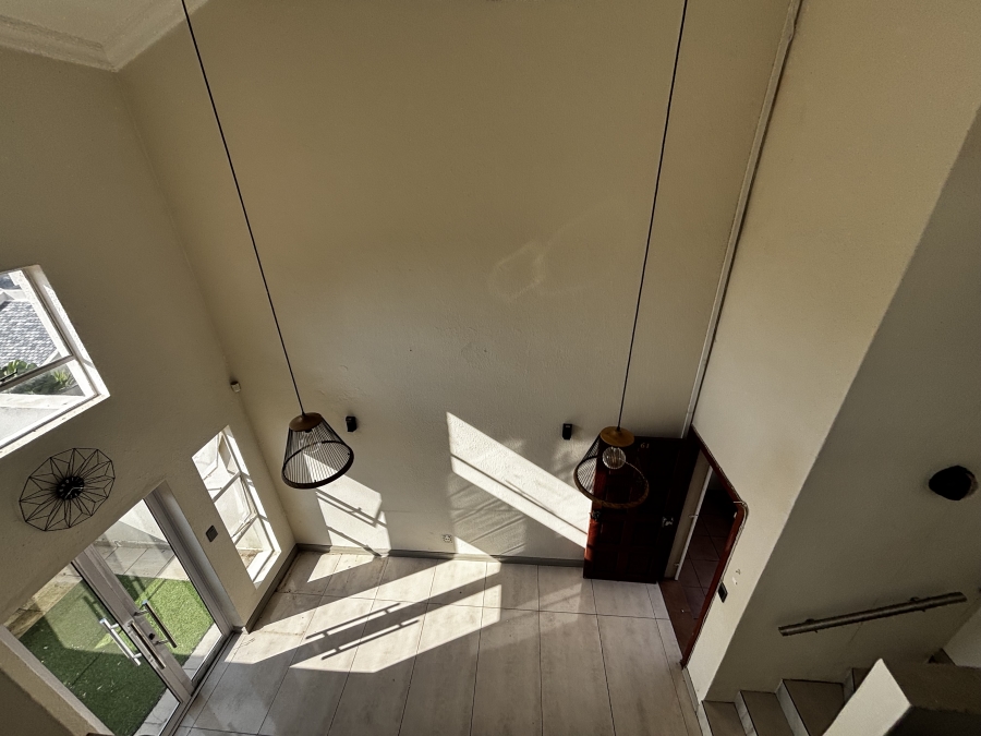 To Let 2 Bedroom Property for Rent in Morningside Gauteng