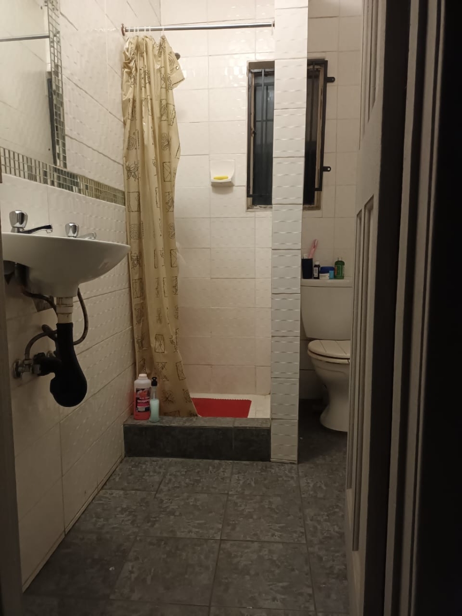 10 Bedroom Property for Sale in Hurst Hill Gauteng