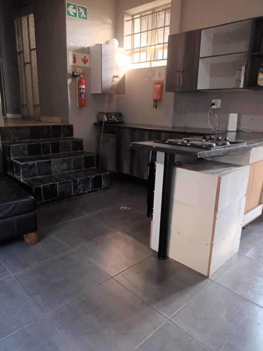 10 Bedroom Property for Sale in Hurst Hill Gauteng