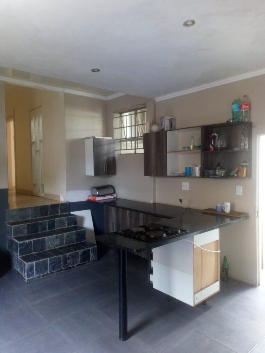 10 Bedroom Property for Sale in Hurst Hill Gauteng