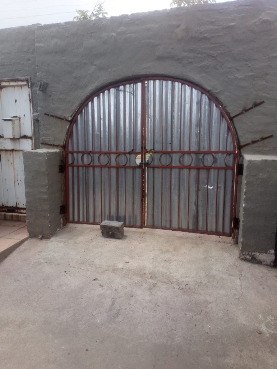 10 Bedroom Property for Sale in Hurst Hill Gauteng